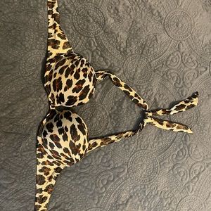 Leopard print Victoria Secret Bombshell bathing suit top size 32B